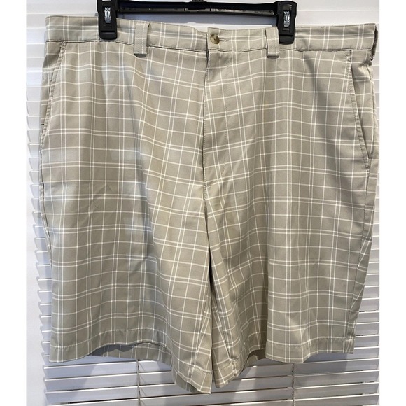Roundtree & Yorke Performance Shorts Men's Size 38 Beige Plaid Golf Flat‎ Front - Picture 1 of 7